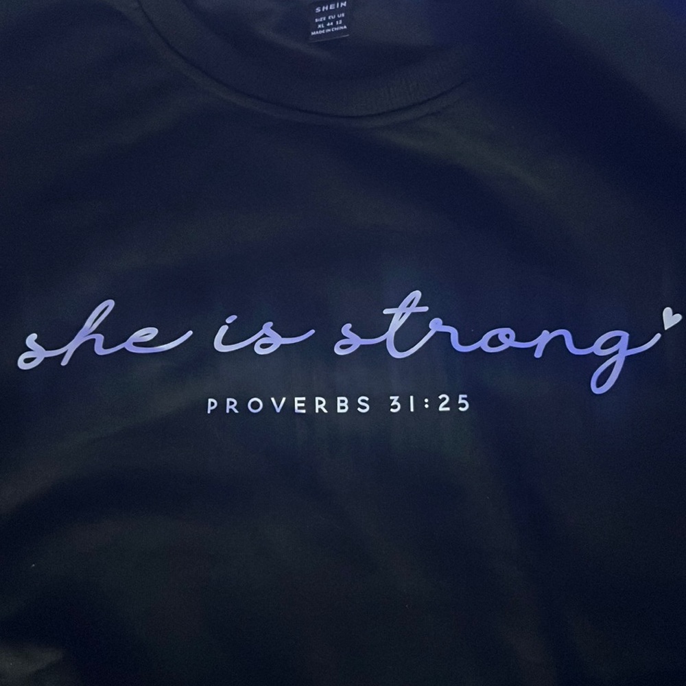 Black sweatshirt (Not Worn)